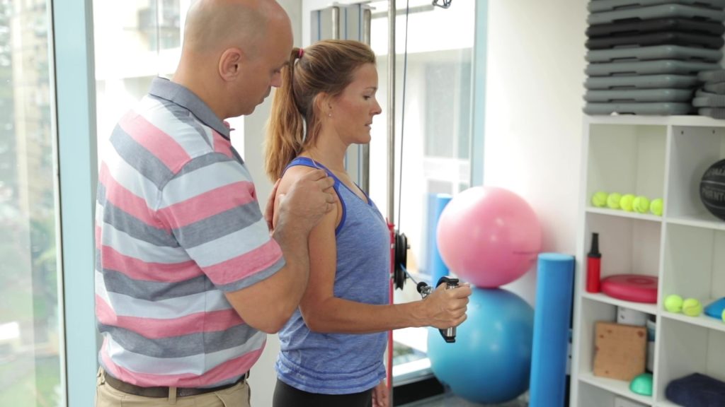 exercise rehab for shoulder pain